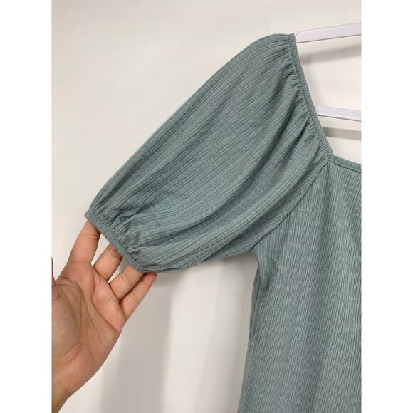 Caution to the Wind Womens Teal Short Sleeve Cropped Blouse NEW Size Small - Picture 4 of 9